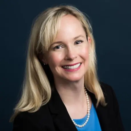 Headshot of Holly Gardner